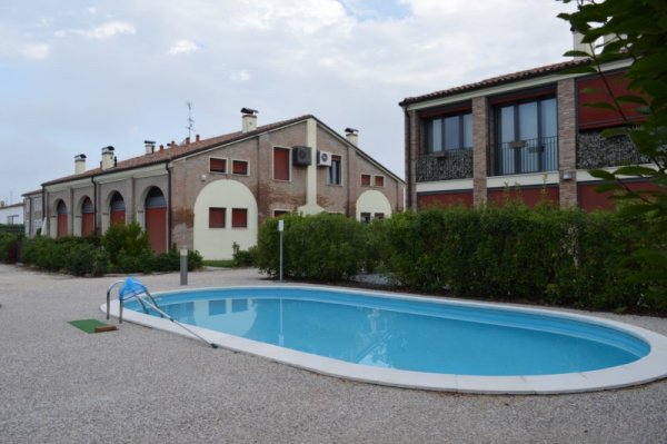 CASELLA E FIENILE